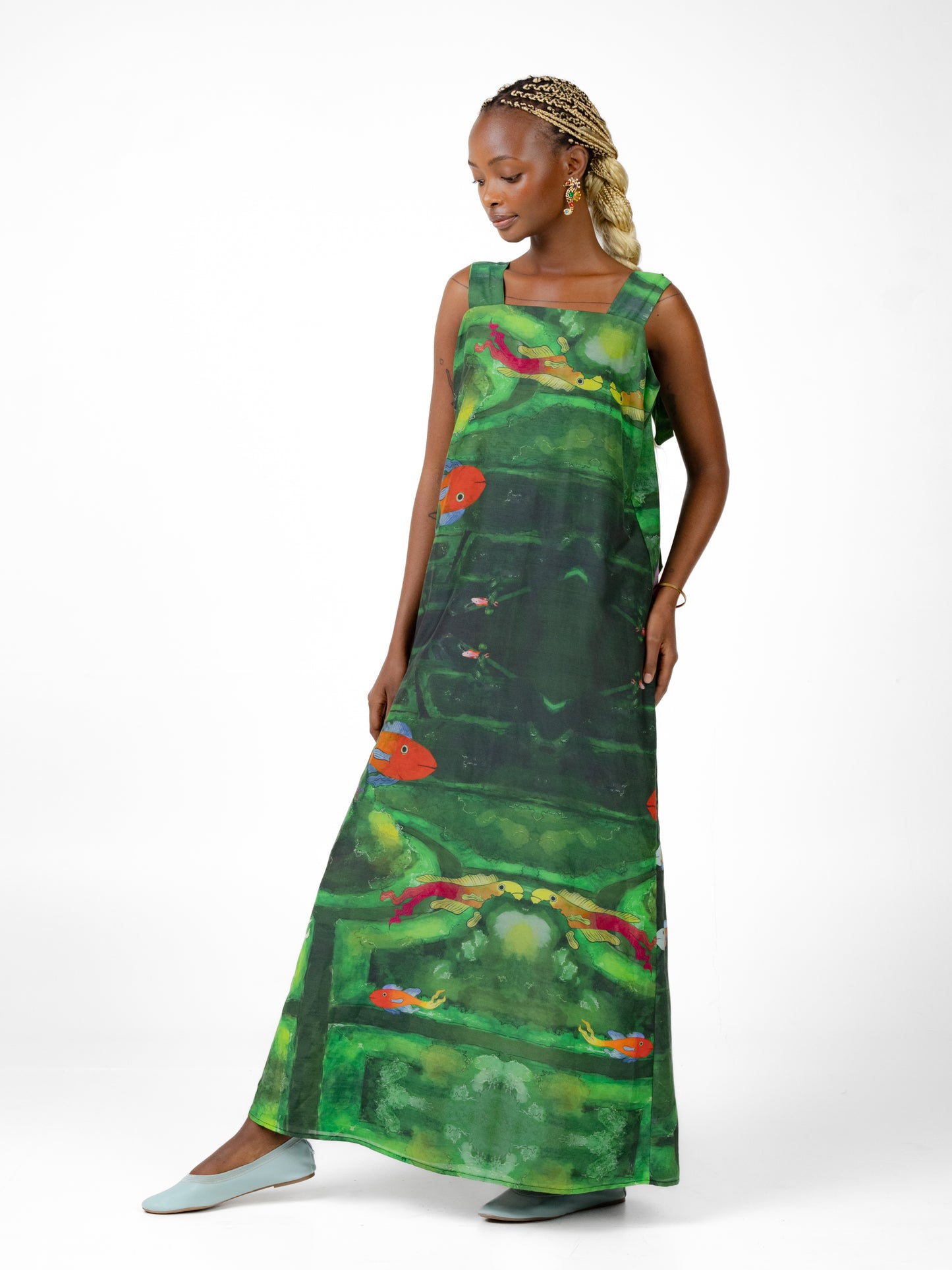 Topiary garden with fish dress