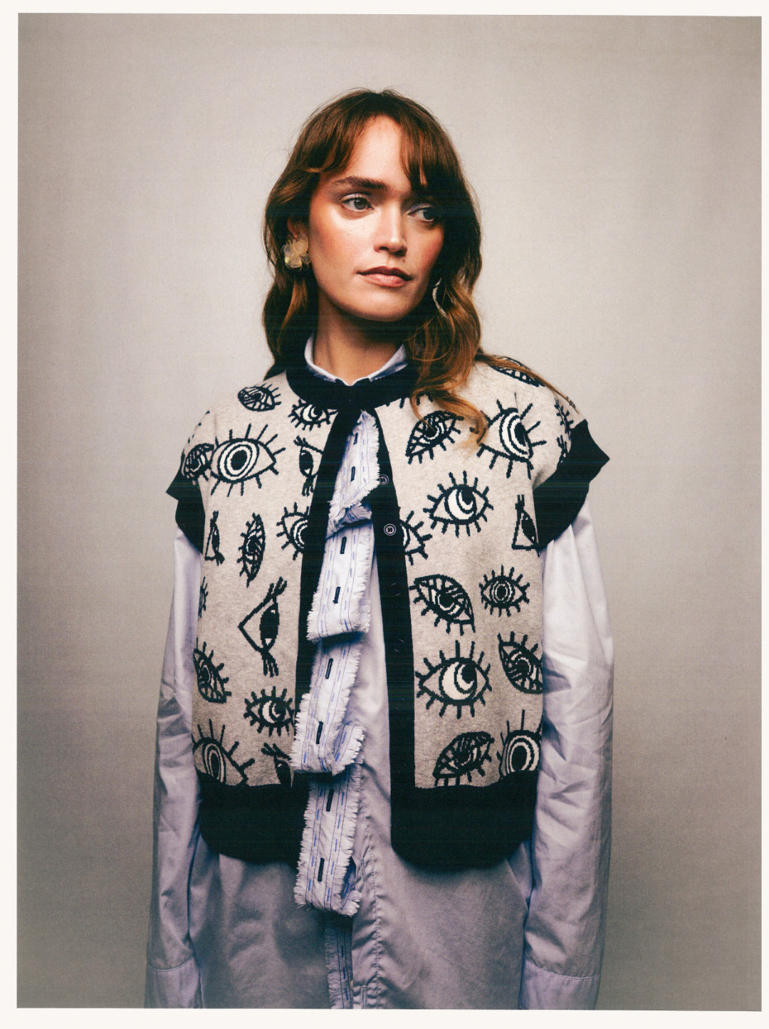 Multi eye vest