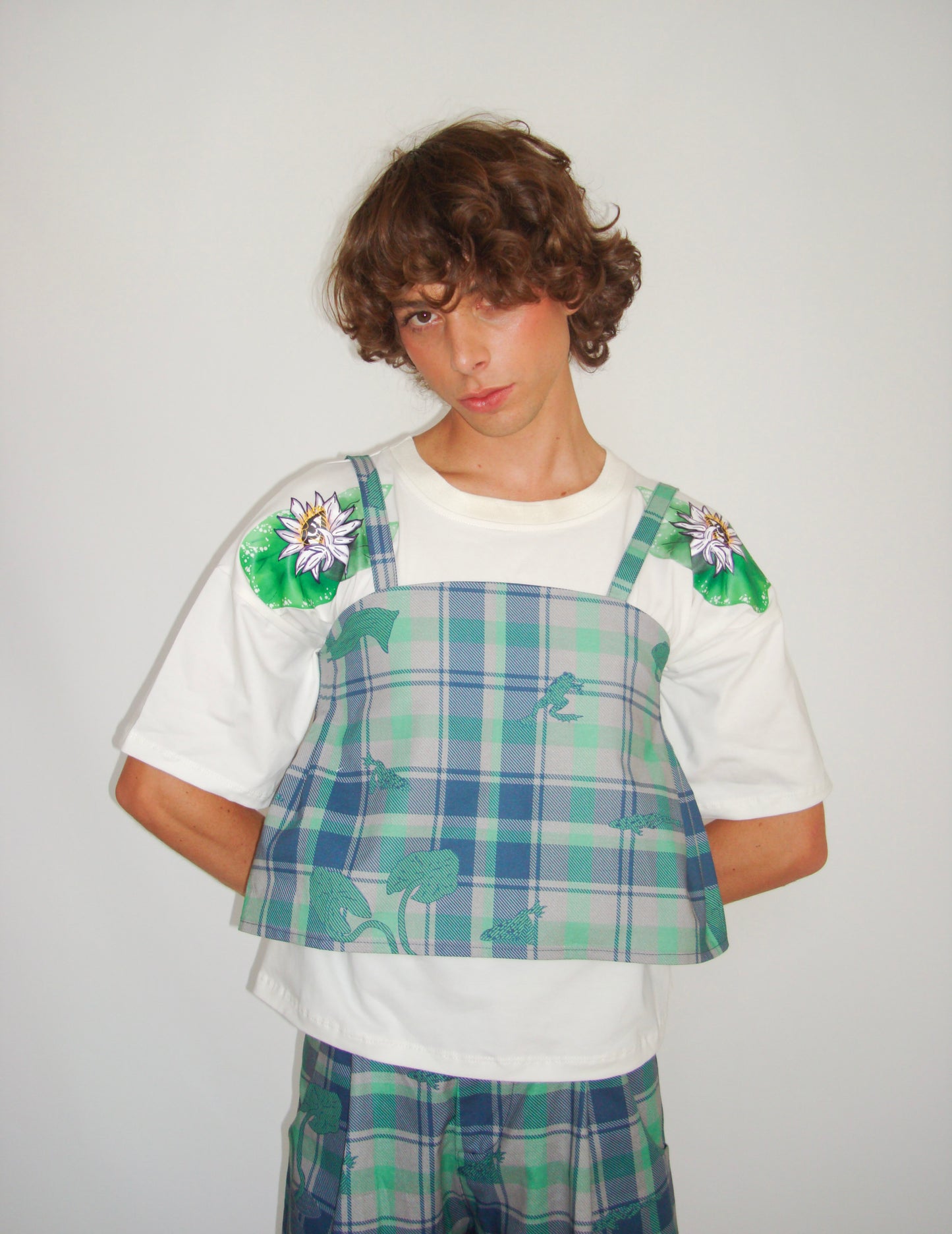 Pond tartan bell top